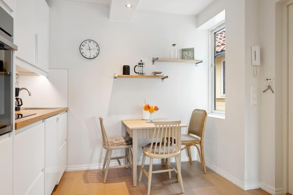 ベルゲンCentral City Apt. Neighbor To Unesco Bryggen!アパートメント エクステリア 写真
