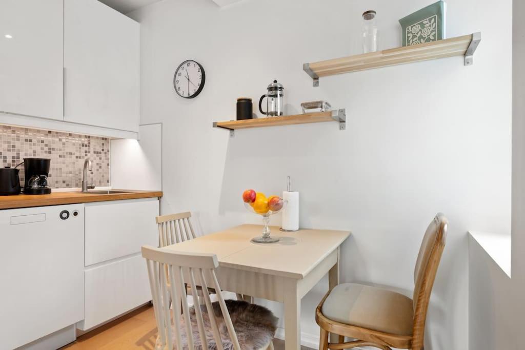 ベルゲンCentral City Apt. Neighbor To Unesco Bryggen!アパートメント エクステリア 写真